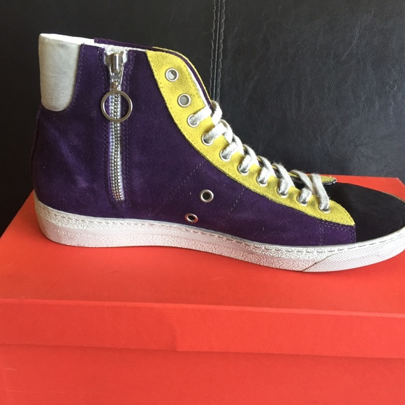 Quattrobarradodici Women's High-tops & Sneakers - Picture 3 of 8